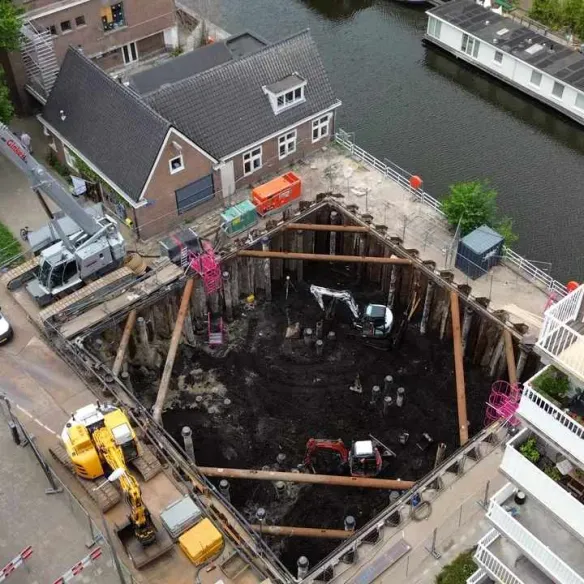 Zicht van bovenaf op de werkzaamheden in de Wilhelmina Gasthuis-buurt
